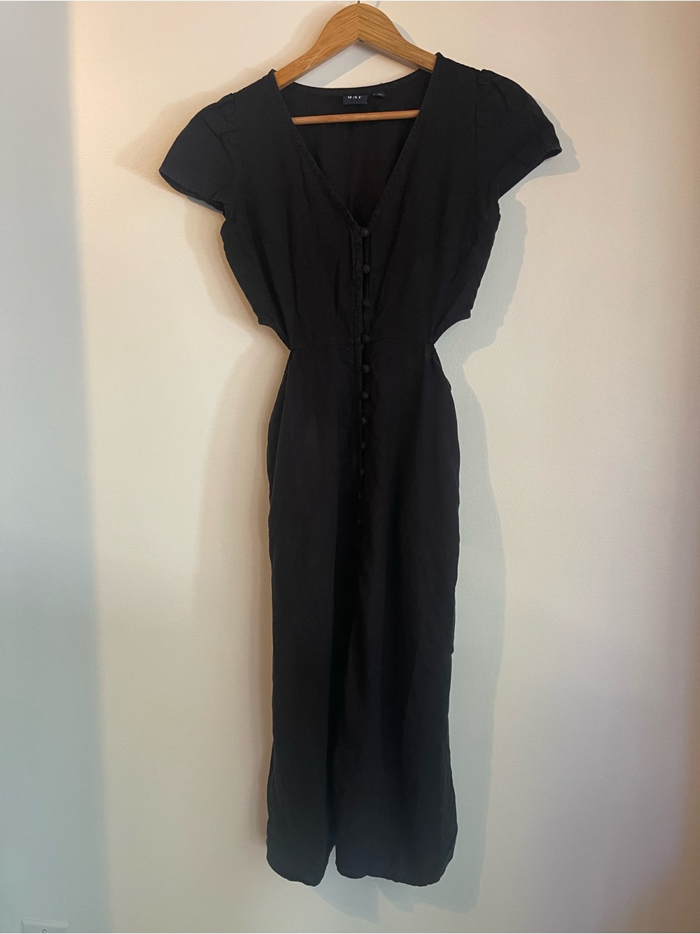 GAP Linen-Rayon Cutout Button-Front Midi Dress